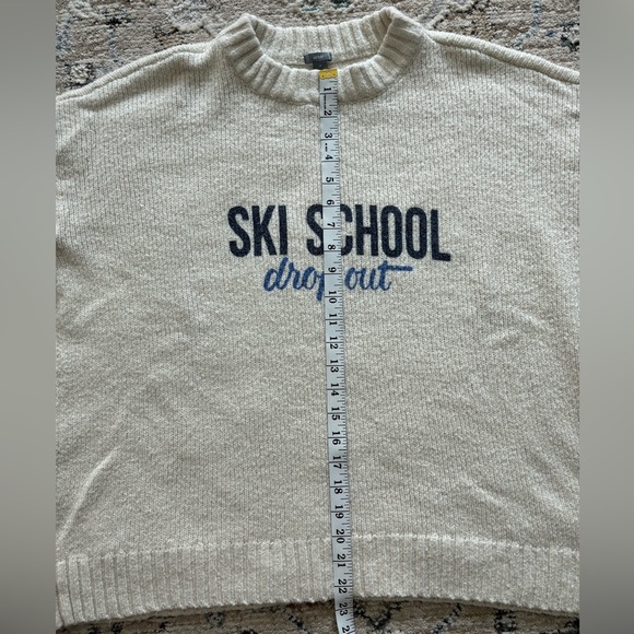 Aerie Women's Long sleeve Pullover Sweater Ski School Dropout Size Medium Cozy - Picture 7 of 7